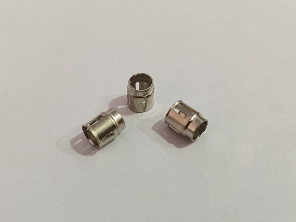 汽车FAK包圆端子厂...