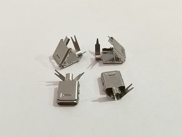 上下扣屏蔽壳